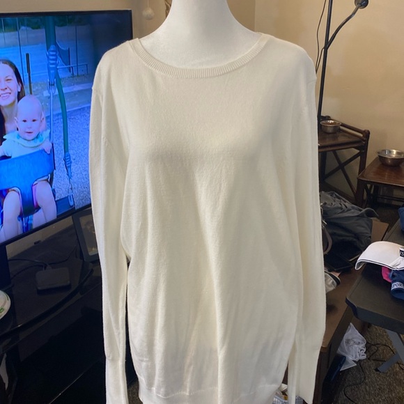 Worthington Sweaters - NWT Cream XXLT Worthington crewneck sweater